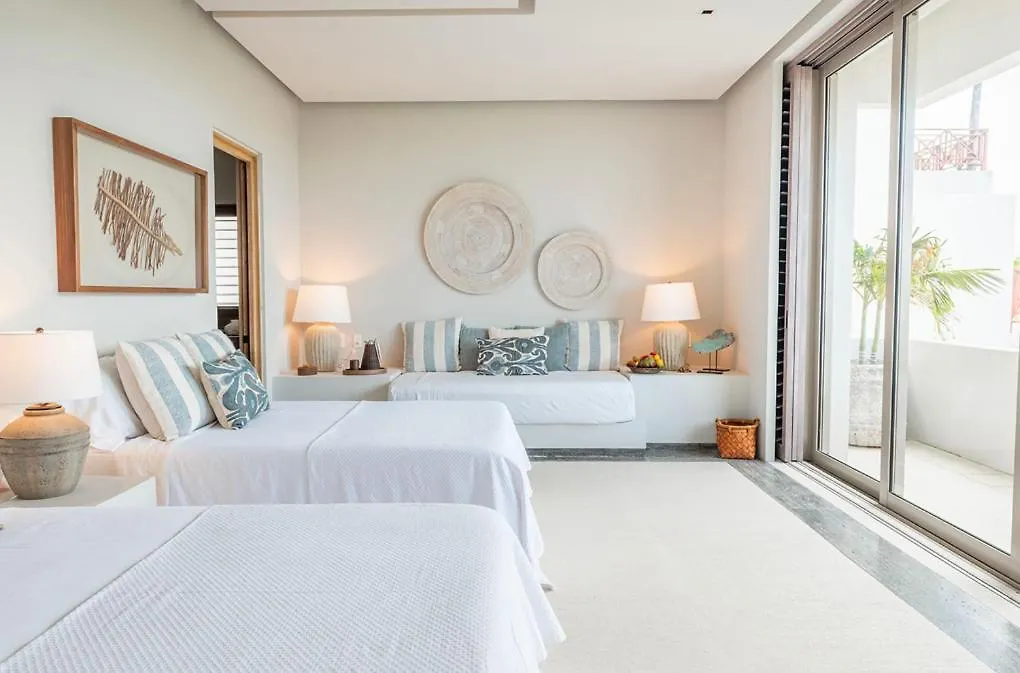 All Inclusive Holiday In Your Private Beachfront Villa - 7 Bedrooms Cancún 0*,